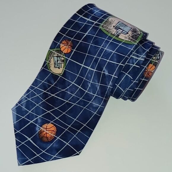 Nicole Miller Designer Basketball Tie 2002 - Picture 1 of 4